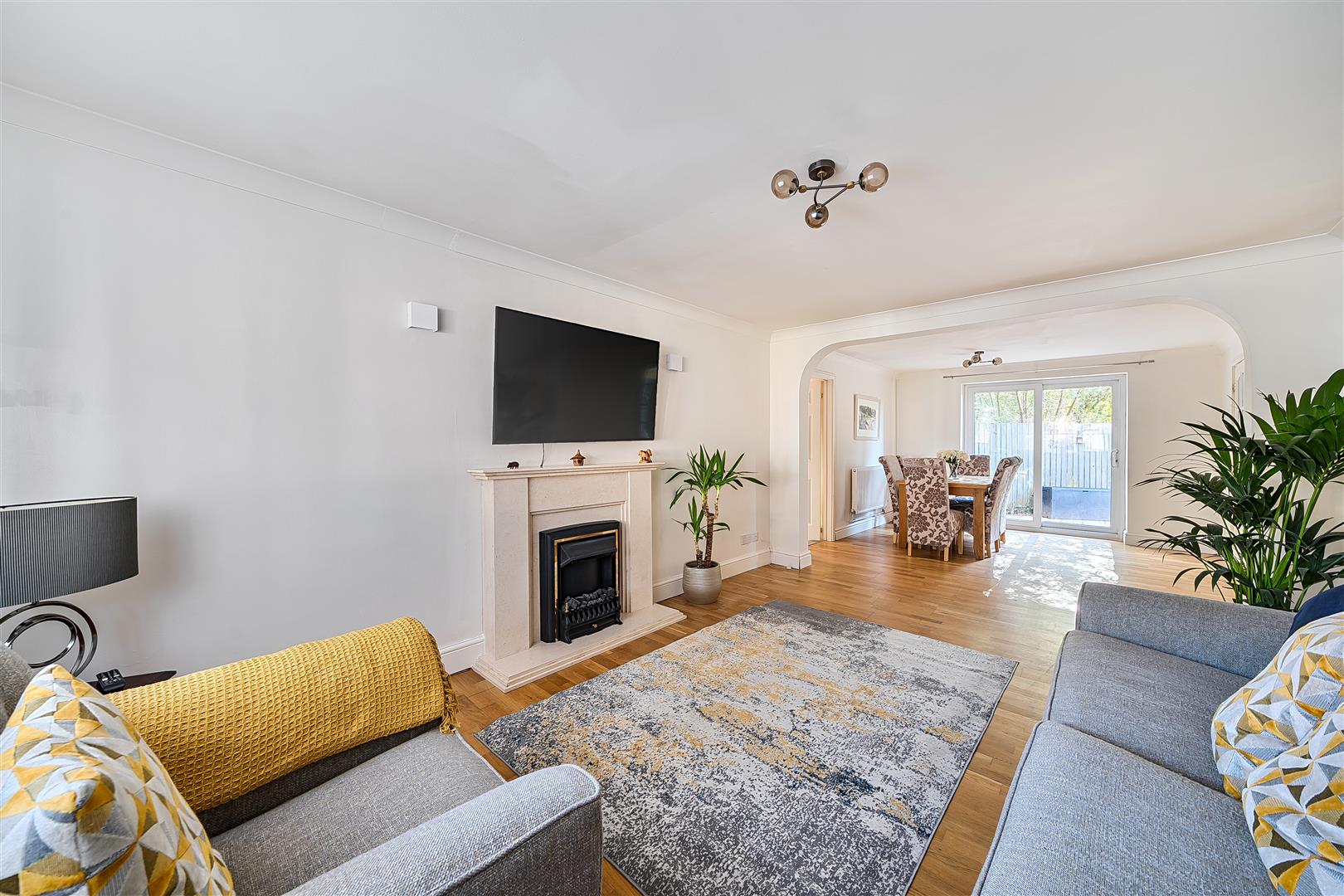 Brynhyfryd, Penllergaer, Swansea, SA4 9JJ